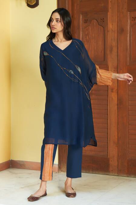 Buy Vaayu Blue Muslin, Cotton Embroidery V-neck Linear Kurta And Pant Set Online at Aza Fashions Buy_Vaayu_Blue Muslin, Cotton Embroidery V-neck Linear Kurta And Pant Set_Online_at_Aza_Fashions