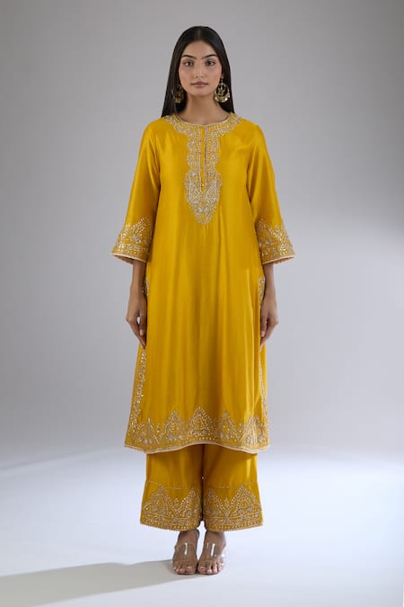 Buy Sheetal Batra Yellow Cotton, Chiffon Embroidery Round Neck Floral Gota Patti Kurta Set Online at Aza Fashions Buy_Sheetal Batra_Yellow Cotton, Chiffon Embroidery Round Neck Floral Gota Patti Kurta Set _Online_at_Aza_Fashions