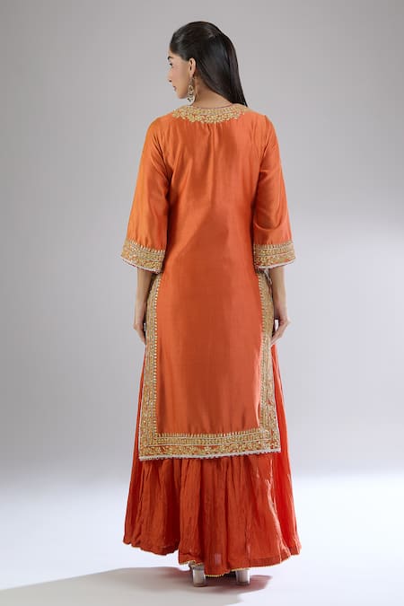 Shop Sheetal Batra Orange Cotton, Chiffon Gota Patti, Embroidery Round Neck Floral Kurta Set at Aza Fashions Shop_Sheetal Batra_Orange Cotton, Chiffon Gota Patti, Embroidery Round Neck Floral Kurta Set _at_Aza_Fashions
