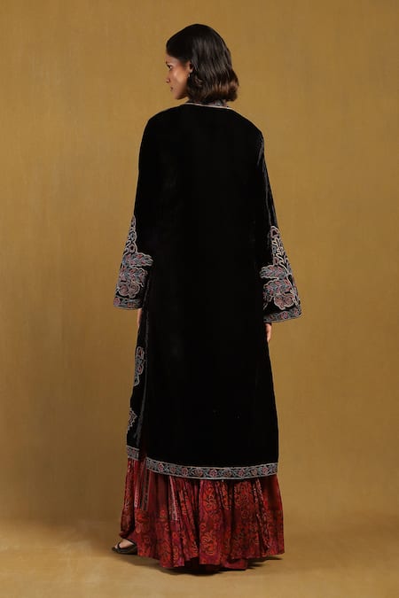 Shop Ritu Kumar Black Silk Velvet Embroidery Floral Mandarin Collar Patch Work Shrug at Aza Fashions Shop_Ritu Kumar_Black Silk Velvet Embroidery Floral Mandarin Collar Patch Work Shrug _at_Aza_Fashions