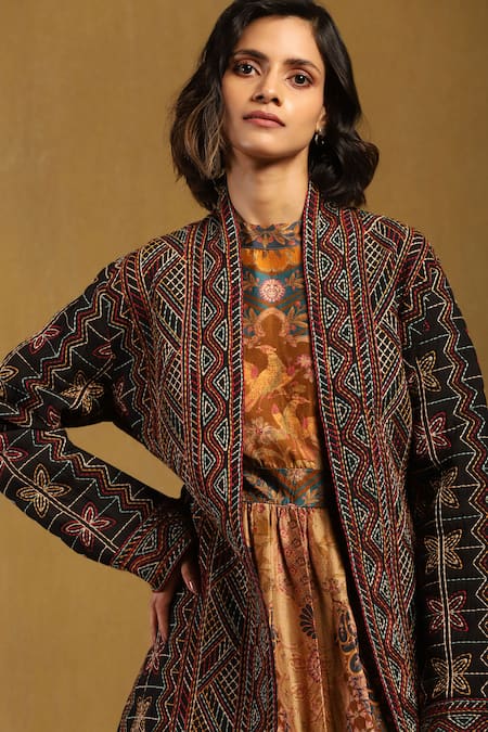 Shop Ritu Kumar Black Silk Embroidery Open Neck Auria Shrug Online at Aza Fashions Shop_Ritu Kumar_Black Silk Embroidery Open Neck Auria Shrug _Online_at_Aza_Fashions