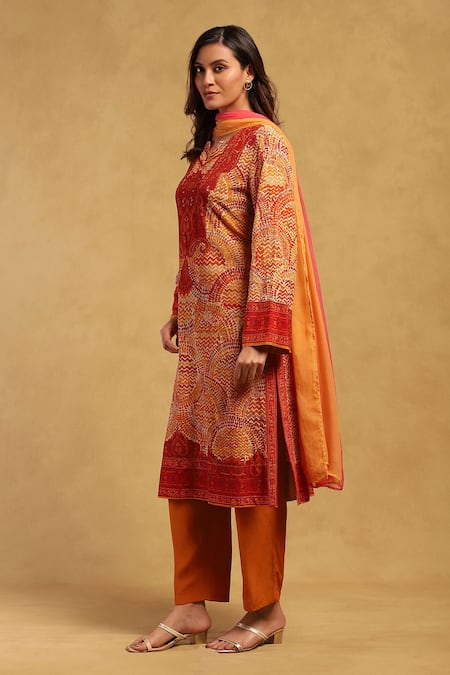 Ritu Kumar_Beige Viscose Round Neck Aboriginal Paisley Print Kurta Pant Set _Online_at_Aza_Fashions