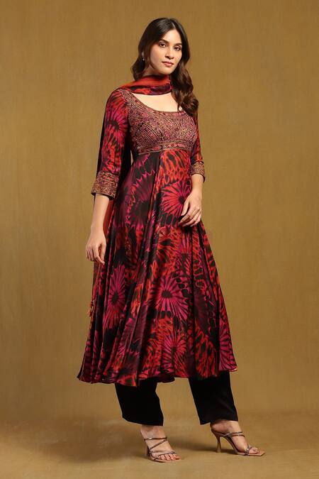Buy Ritu Kumar Red Satin, Viscose Embroidery Round Hriday Floral Gloom Print Kurta Pant Set Online at Aza Fashions Buy_Ritu Kumar_Red Satin, Viscose Embroidery Round Hriday Floral Gloom Print Kurta Pant Set _Online_at_Aza_Fashions