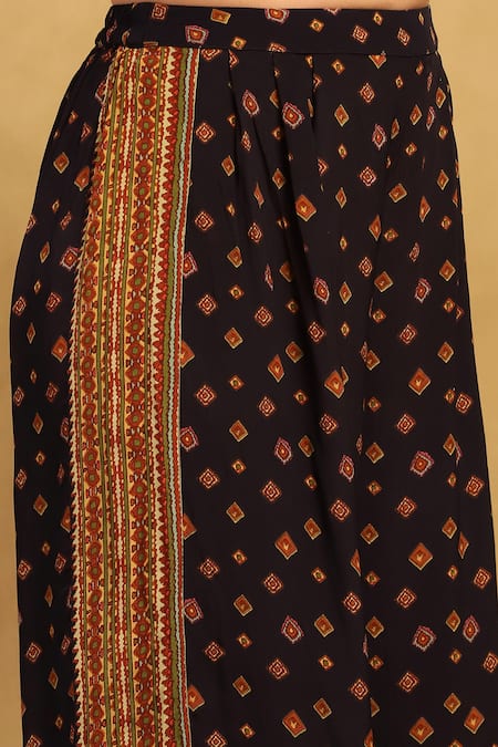 Ritu Kumar_Black Viscose Round Neck Gopuram Aztec Bloom Motif Print Shirt With Pant _at_Aza_Fashions