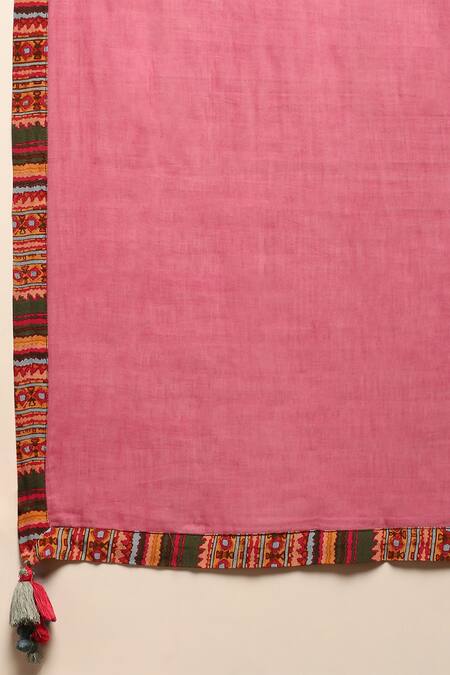 Buy Ritu Kumar Green Cotton, Viscose, Lycra Embroidery, Gopuram Geometric Print Kurta Set Buy_Ritu Kumar_Green Cotton, Viscose, Lycra Embroidery, Gopuram Geometric Print Kurta Set