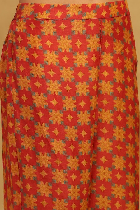 Ritu Kumar_Red Viscose, Cotton Embroidery Round Neck Phulkari Print Kurta Set _at_Aza_Fashions