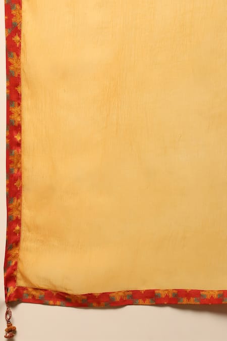 Buy_Ritu Kumar_Red Viscose, Cotton Embroidery Round Neck Phulkari Print Kurta Set 