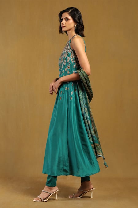 Ritu Kumar Blue Viscose, Chiffon, Polyester, Lycra Sequins, Zari Embroidered Kurta Set Online at Aza Fashions Ritu Kumar_Blue Viscose, Chiffon, Polyester, Lycra Sequins, Zari Embroidered Kurta Set _Online_at_Aza_Fashions