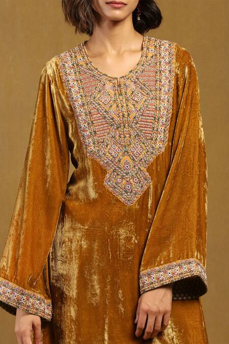 Shop Ritu Kumar Yellow Silk, Velvet, Viscose, Chiffon Embroidery Pushp Bead Yoke Kurta Set Online at Aza Fashions Shop_Ritu Kumar_Yellow Silk, Velvet, Viscose, Chiffon Embroidery Pushp Bead Yoke Kurta Set _Online_at_Aza_Fashions