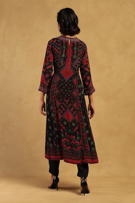 Shop Ritu Kumar Black Viscose, Chiffon Embroidery, Mirrors Round Zinat Diamond Print Kurta Set at Aza Fashions Shop_Ritu Kumar_Black Viscose, Chiffon Embroidery, Mirrors Round Zinat Diamond Print Kurta Set _at_Aza_Fashions