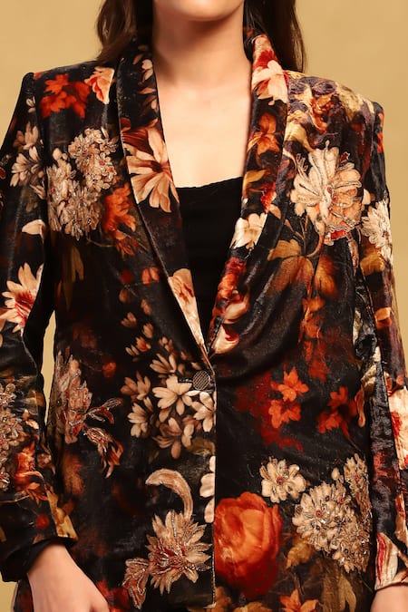 Shop Ritu Kumar Black Silk Velvet Lapel Collar Genevieve Floral Pattern Jacket Online at Aza Fashions Shop_Ritu Kumar_Black Silk Velvet Lapel Collar Genevieve Floral Pattern Jacket _Online_at_Aza_Fashions