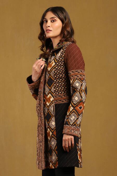 Buy_Ritu Kumar_Brown Viscose Crepe Embroidered Thread Collared Meraki Quilted Jacket _Online_at_Aza_Fashions