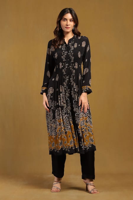 Ritu Kumar Madhura Floral Paisley Pattern Collared Kurta 