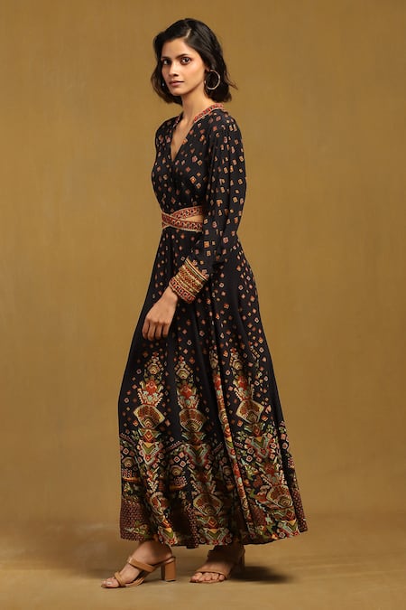 Ritu Kumar Black Cotton, Voile Embroidery Collared, Gopuram Abstract Pattern Maxi Dress Online at Aza Fashions Ritu Kumar_Black Cotton, Voile Embroidery Collared, Gopuram Abstract Pattern Maxi Dress _Online_at_Aza_Fashions