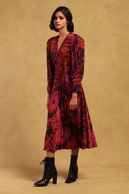 Ritu Kumar Red Satin V-neck Hriday Abstract Print Dress Online at Aza Fashions Ritu Kumar_Red Satin V-neck Hriday Abstract Print Dress _Online_at_Aza_Fashions