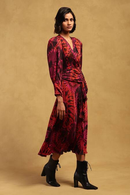 Buy Ritu Kumar Red Satin V-neck Hriday Abstract Print Dress Online at Aza Fashions Buy_Ritu Kumar_Red Satin V-neck Hriday Abstract Print Dress _Online_at_Aza_Fashions