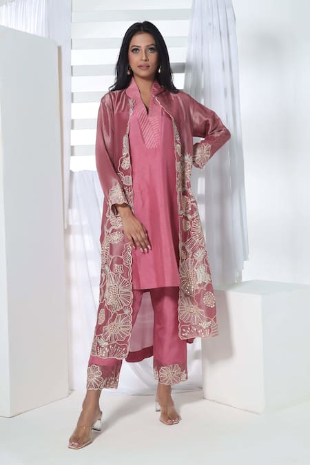 Sunita Nagi Floral Embroidered Jacket With Kurta Set 