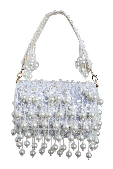 Buy_Samyukta Singhania_White Pearls, Sequins And Tassel Embellished Bag