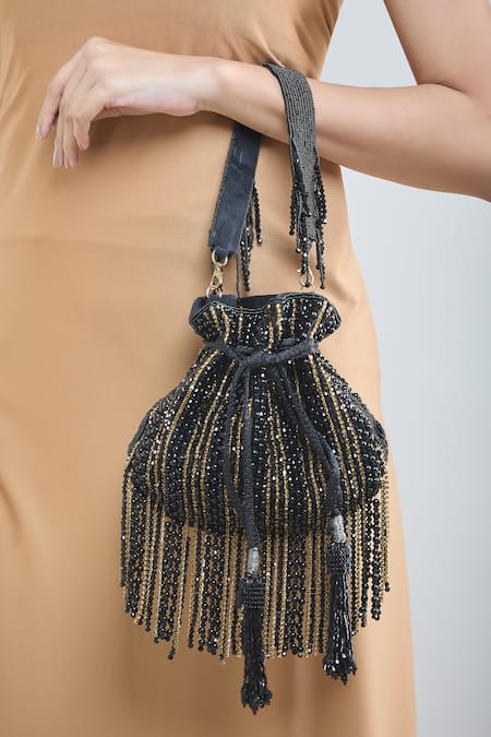 Buy_Samyukta Singhania_Black Beads, Stones Chain And Embellished Potli Bag
