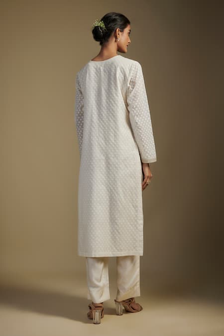 Shop Nadima Saqib Off White Chanderi, Georgette Sequins, Applique Keyhole Butti Kurta Pant Set at Aza Fashions Shop_Nadima Saqib_Off White Chanderi, Georgette Sequins, Applique Keyhole Butti Kurta Pant Set _at_Aza_Fashions