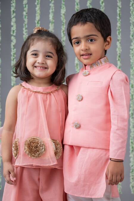 Buy_Label Neeti_Pink Organza, Cotton Embroidery Floral Embellished Kurta With Palazzo _Online_at_Aza_Fashions