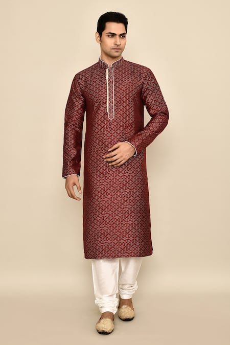 Arihant Rai Sinha_Maroon Jacquard, Chanderi Embroidery Bandhani Woven Kurta Set _at_Aza_Fashions