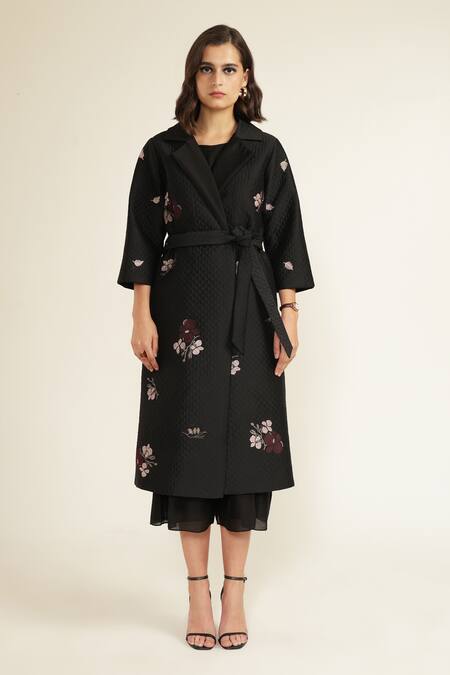 Buy_Arcvsh By Pallavi Singh_Black Silk, Chanderi Embroidery Round Solid Jumpsuit With Floral Quilted Jacket _Online_at_Aza_Fashions