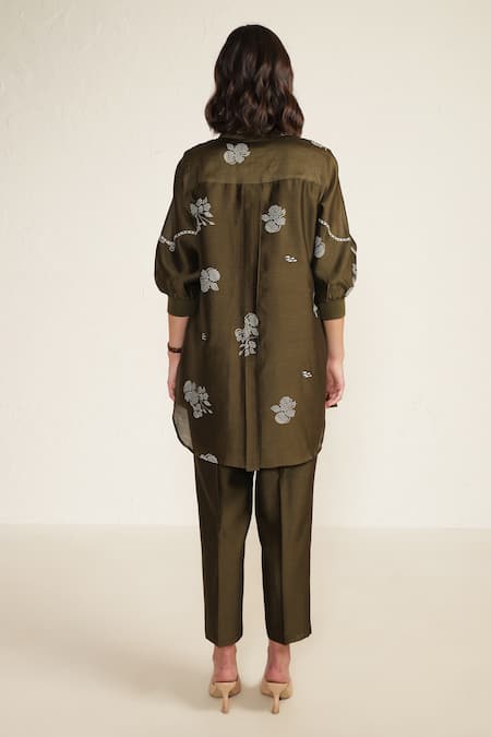 Shop_Arcvsh By Pallavi Singh_Green Silk, Chanderi Embroidery Collared Printed Shirt And Pant Set _at_Aza_Fashions