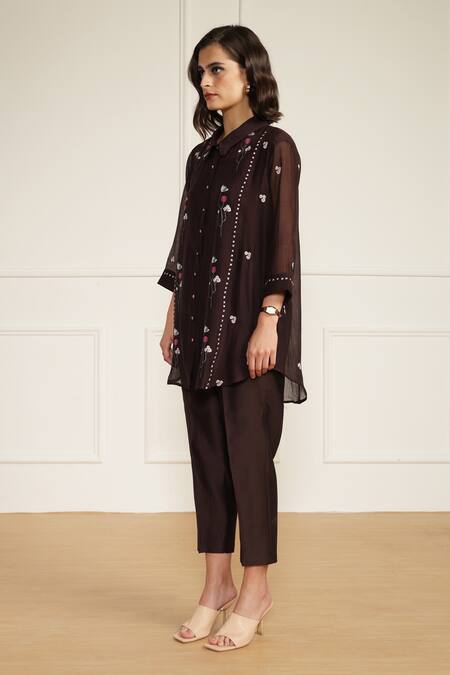 Shop Arcvsh By Pallavi Singh Purple Cotton, Chanderi Silk Embroidery Collared Floral Print Shirt And Pant Set Online at Aza Fashions Shop_Arcvsh By Pallavi Singh_Purple Cotton, Chanderi Silk Embroidery Collared Floral Print Shirt And Pant Set _Online_at_Aza_Fashions