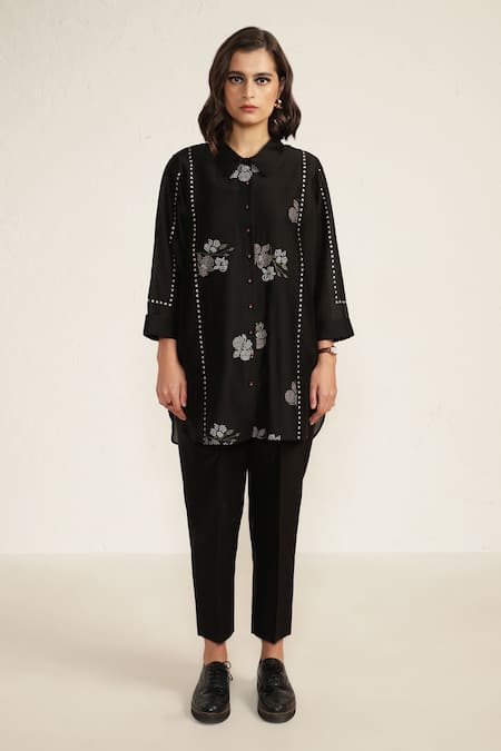 Buy_Arcvsh By Pallavi Singh_Black , , Embroidery Collared Printed Shirt And Pant Set _Online_at_Aza_Fashions