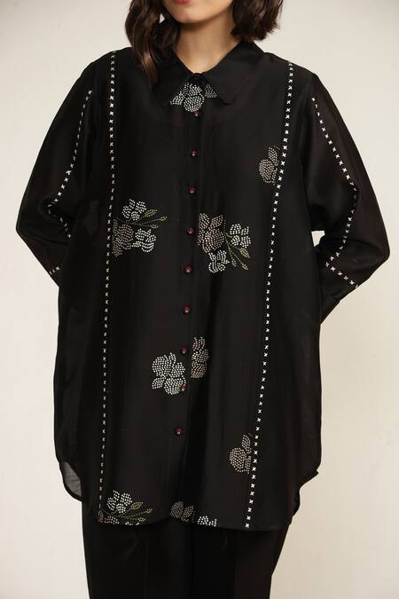 Arcvsh By Pallavi Singh_Black , , Embroidery Collared Printed Shirt And Pant Set _at_Aza_Fashions