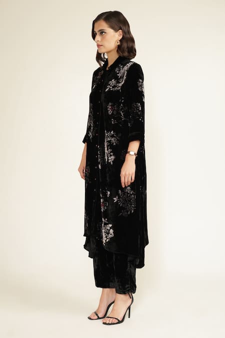 Buy Arcvsh By Pallavi Singh Black Silk, Velvet Embroidery Collared Asymmetric Tunic And Pant Set Online at Aza Fashions Buy_Arcvsh By Pallavi Singh_Black Silk, Velvet Embroidery Collared Asymmetric Tunic And Pant Set _Online_at_Aza_Fashions