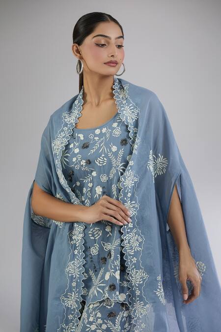 Buy_Peachoo_Blue Embroidery Resham Open Floral Cutwork Border Cape