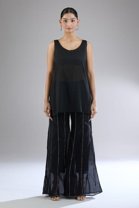 Buy_Peachoo_Black Embroidery Dori Round Neck Tunic With Slip