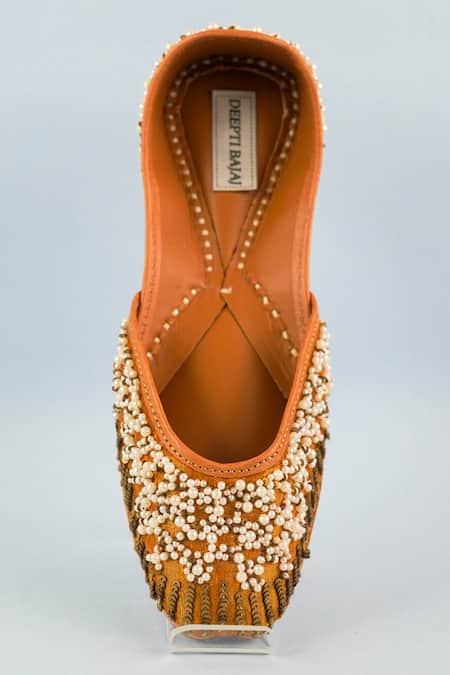 Label Deepti Bajaj Yellow Pearl Naz And Sequin Embellished Juttis Online at Aza Fashions Label Deepti Bajaj_Yellow Pearl Naz And Sequin Embellished Juttis _Online_at_Aza_Fashions