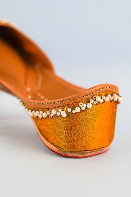 Buy Label Deepti Bajaj Yellow Pearl Naz And Sequin Embellished Juttis Online at Aza Fashions Buy_Label Deepti Bajaj_Yellow Pearl Naz And Sequin Embellished Juttis _Online_at_Aza_Fashions