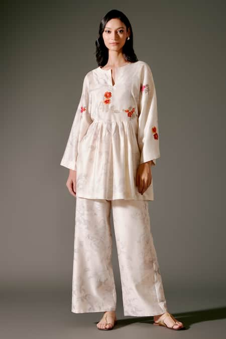 Balance By Rohit Bal Ivory Chanderi Silk Embroidery Round Neck Bahar Print And Kurti With Palazzo Online at Aza Fashions Balance By Rohit Bal_Ivory Chanderi Silk Embroidery Round Neck Bahar Print And Kurti With Palazzo _Online_at_Aza_Fashions