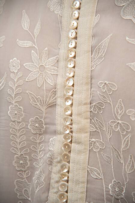 Shop_Char Chaand_White Silk Embroidery Chikankari Blossom Kurta _Online_at_Aza_Fashions