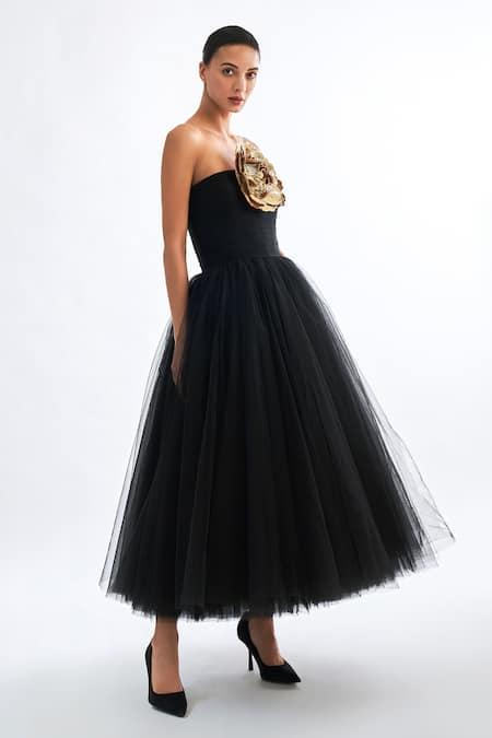 Buy Gauri & Nainika Black Net Embroidery Bandeau Neck Strapless Midi Dress Online at Aza Fashions Buy_Gauri & Nainika_Black Net Embroidery Bandeau Neck Strapless Midi Dress _Online_at_Aza_Fashions