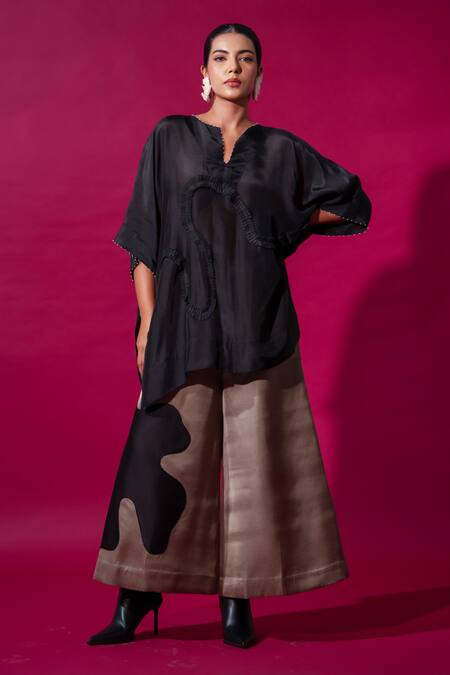 Buy_Stoique_Black Silk Pearls Split V-neck Flamingo Embroidered Asymmetric Kaftan _Online_at_Aza_Fashions
