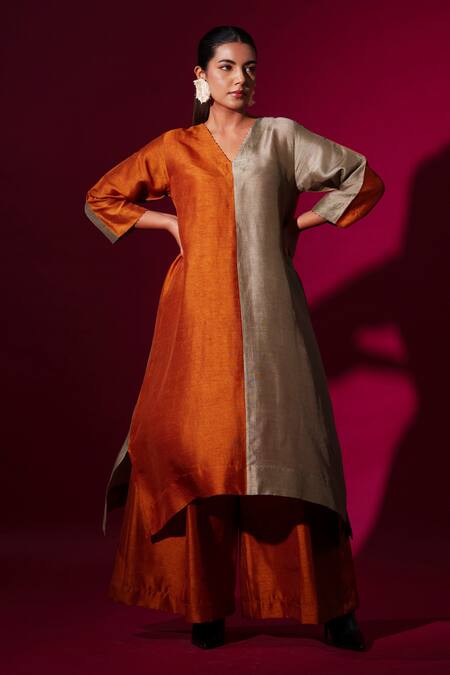 Buy_Stoique_Orange Mysore Silk Color Blocking V Neck Onyx Detailed Tunic _Online_at_Aza_Fashions