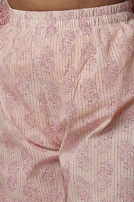 Petite Pomme_Off White Cotton Embroidery Floral Print Thread Work Kurta And Trouser Set _at_Aza_Fashions