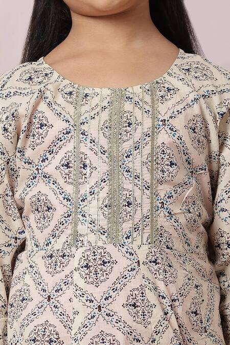 Shop_Petite Pomme_Off White Cotton Printed Kurta And Trouser Set_Online_at_Aza_Fashions