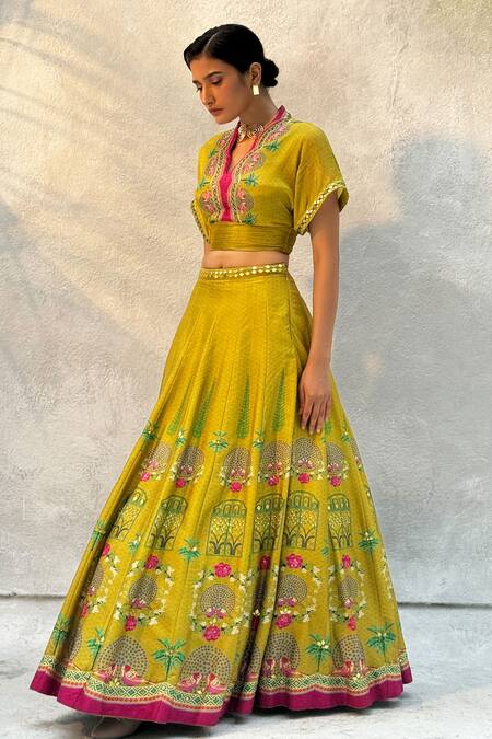 Buy_Basil Leaf_Yellow Chiffon, Tussar Embroidery, Mirrors Scoop Neck Citrin Lehenga Set _Online_at_Aza_Fashions