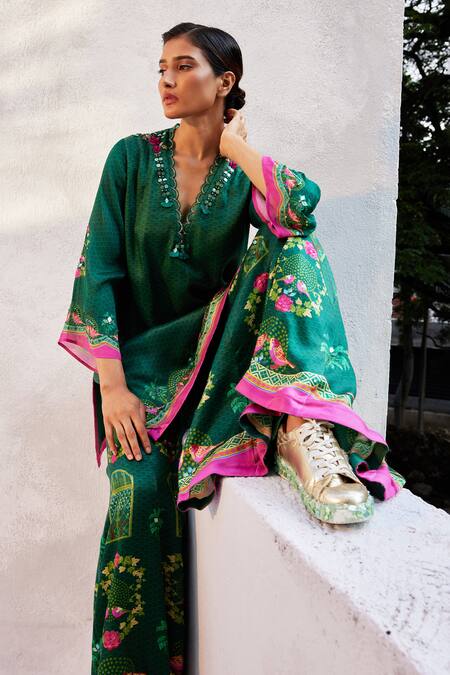 Buy Basil Leaf Green Satin, Gingham Embroidery V-neck Floral Print Kurta Set Online at Aza Fashions Buy_Basil Leaf_Green Satin, Gingham Embroidery V-neck Floral Print Kurta Set_Online_at_Aza_Fashions