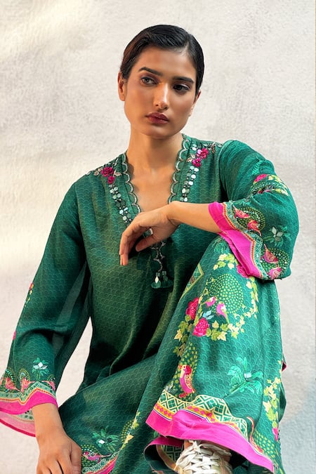 Basil Leaf Green Satin, Gingham Embroidery V-neck Floral Print Kurta Set at Aza Fashions Basil Leaf_Green Satin, Gingham Embroidery V-neck Floral Print Kurta Set_at_Aza_Fashions