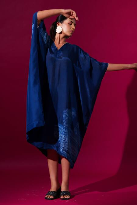 Buy_Stoique_Blue Upada Silk Shibori V-neck Divine Print Kaftan _Online_at_Aza_Fashions
