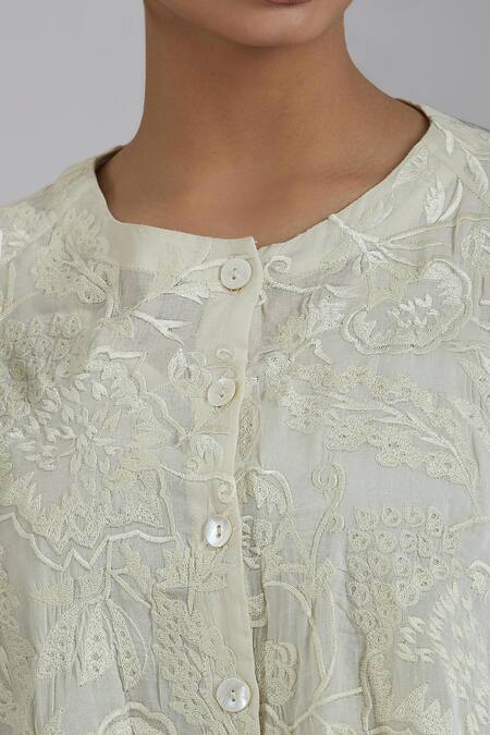 Shop_Peachoo_Off White Embroidery Dori Band Collar Floral Poncho Top