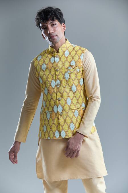 Arihant Rai Sinha Yellow Cotton Sequins, Embroidery Geometric Bandhani Woven Nehru Jacket Online at Aza Fashions Arihant Rai Sinha_Yellow Cotton Sequins, Embroidery Geometric Bandhani Woven Nehru Jacket _Online_at_Aza_Fashions