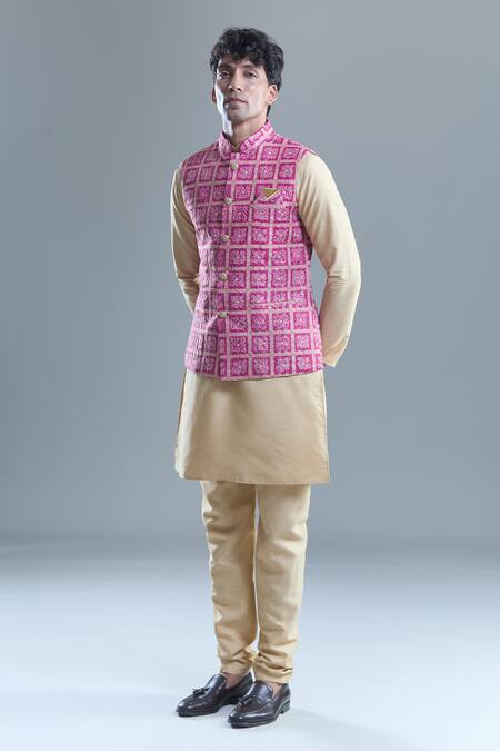 Arihant Rai Sinha Pink Cotton, Silk Embroidery, Sequins Floral Bandhani Motif Bandi Set at Aza Fashions Arihant Rai Sinha_Pink Cotton, Silk Embroidery, Sequins Floral Bandhani Motif Bandi Set _at_Aza_Fashions